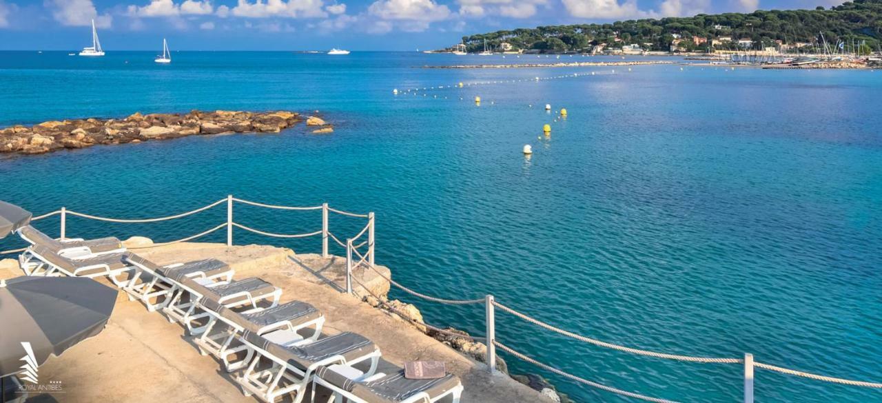 2 Bedroom Funky Apartment In The Heart Of The Old Town Of Antibes Exterior photo